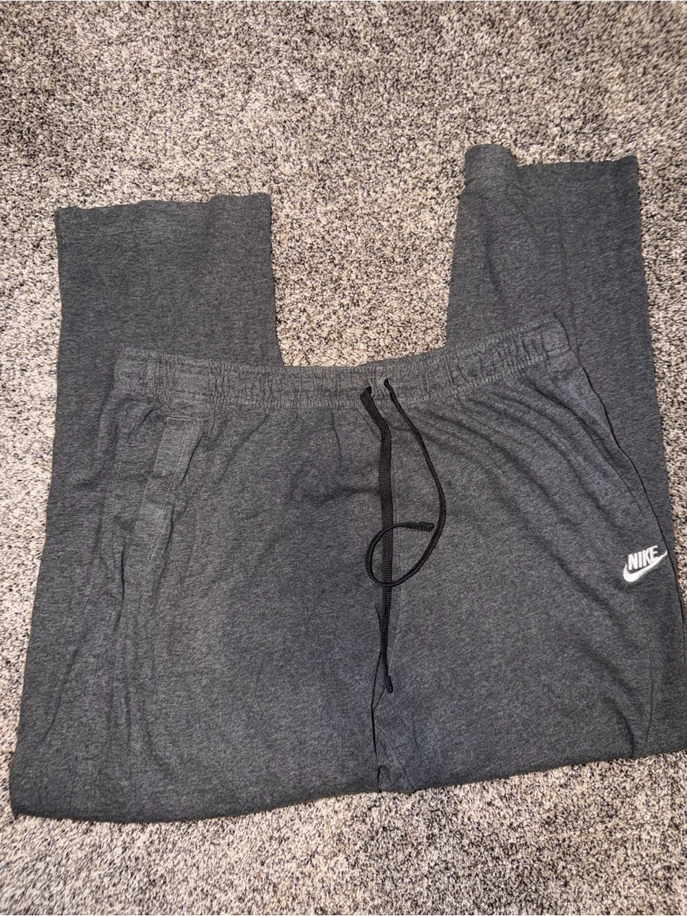 Nike Men's Charcoal Gray Fleece Joggers with Drawstring